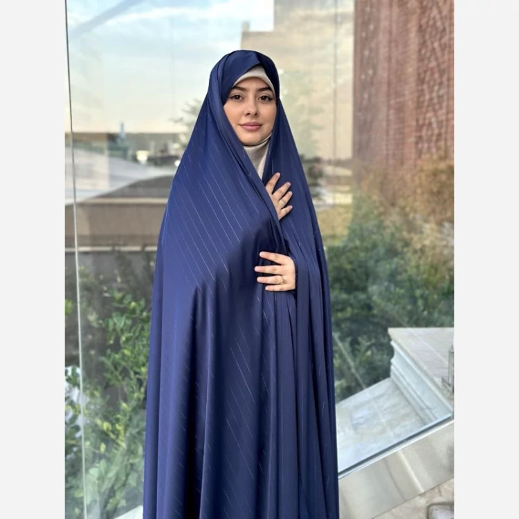 چادر رنگی لمه دار مدل لاین سورمه ای